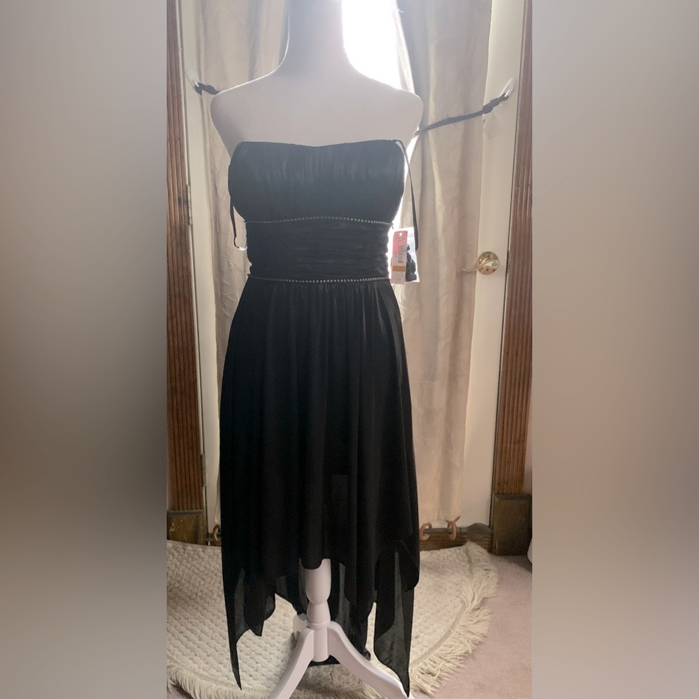 Morgan and Co gothic black formal dress size 3/4 (Juniors)